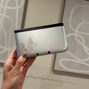 Nintendo 3DS - The Year Of Luigi (RARE)